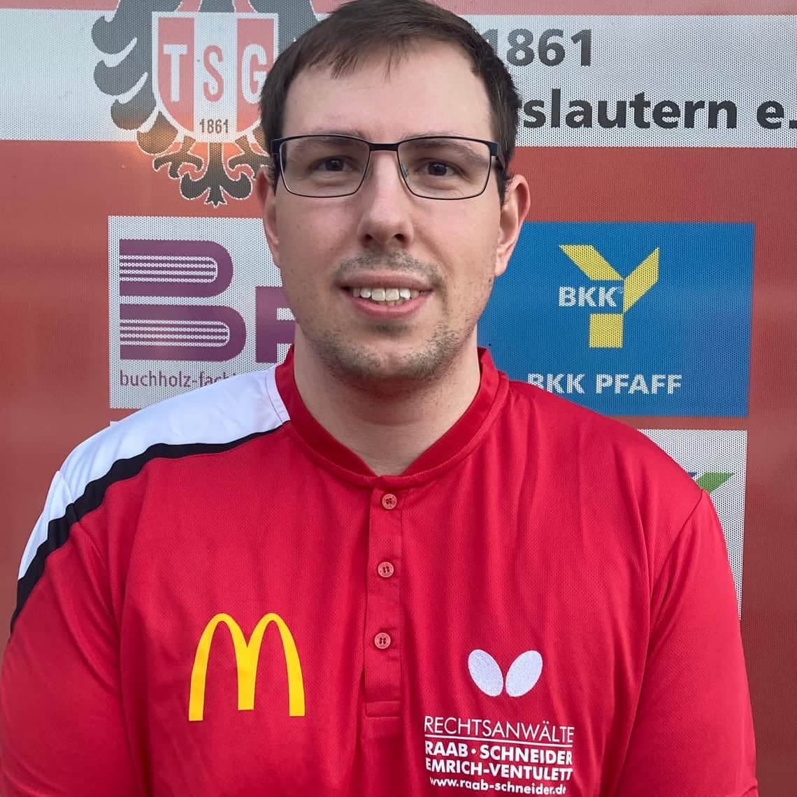 Porträtfoto von Christopher Kühnle