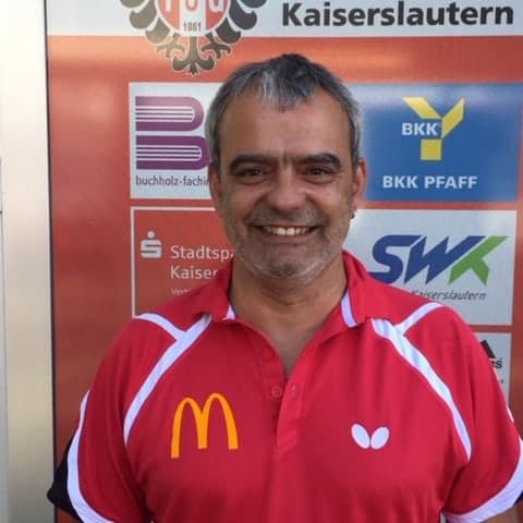 Porträtfoto von Peter Baumann