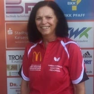 Porträtfoto von Steffi Schneider
